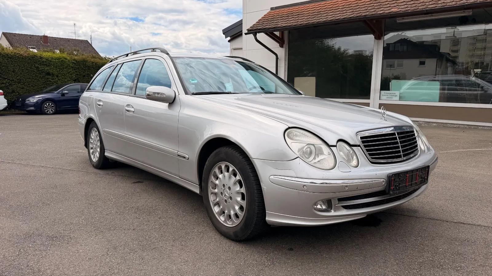 Mercedes-Benz E 280, Bestandsnummer 027